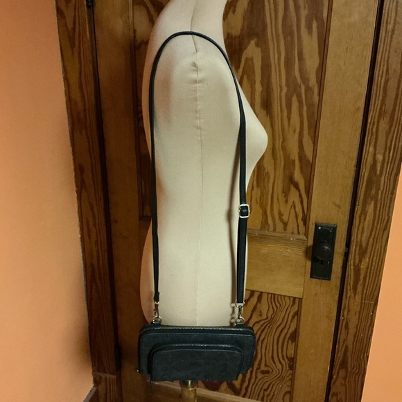 Joy Susan Black Vegan Leather Crossbody Purse with Wristlet Strap - Picture 5 of 11